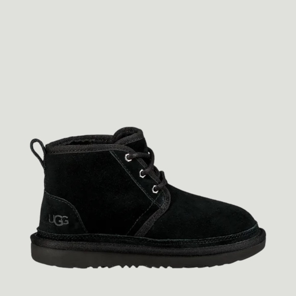 Kids UGG Neumel Boot in Black Suede